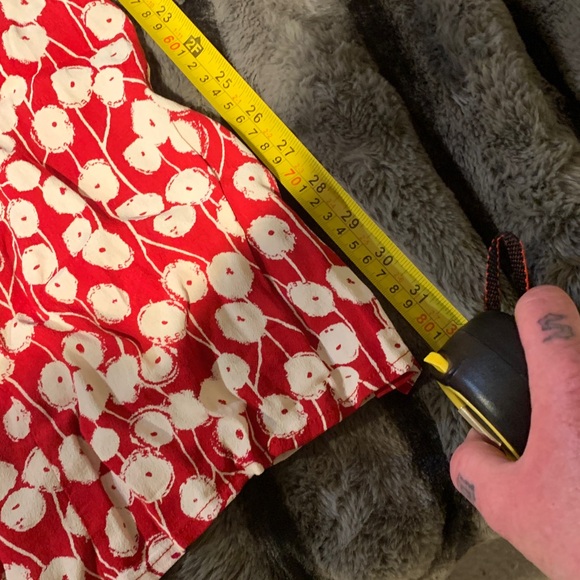 #12 Floral Red and White Dress - Picture 6 of 7